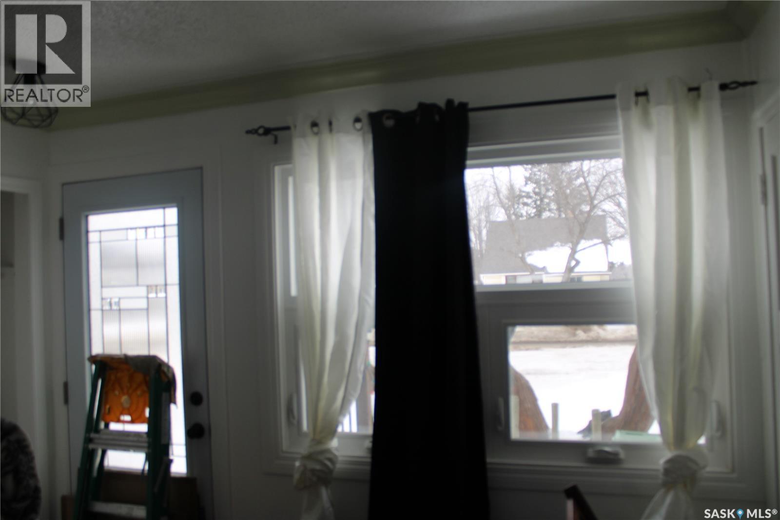 40 King Street W, Yorkton, Saskatchewan  S3N 0T8 - Photo 9 - SK028033