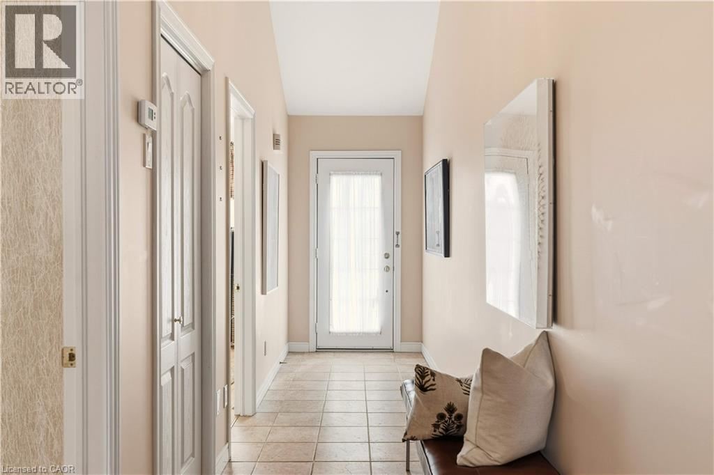 47 Main Street N Unit# 30, Waterdown, Ontario  L9H 2P7 - Photo 5 - 40802426