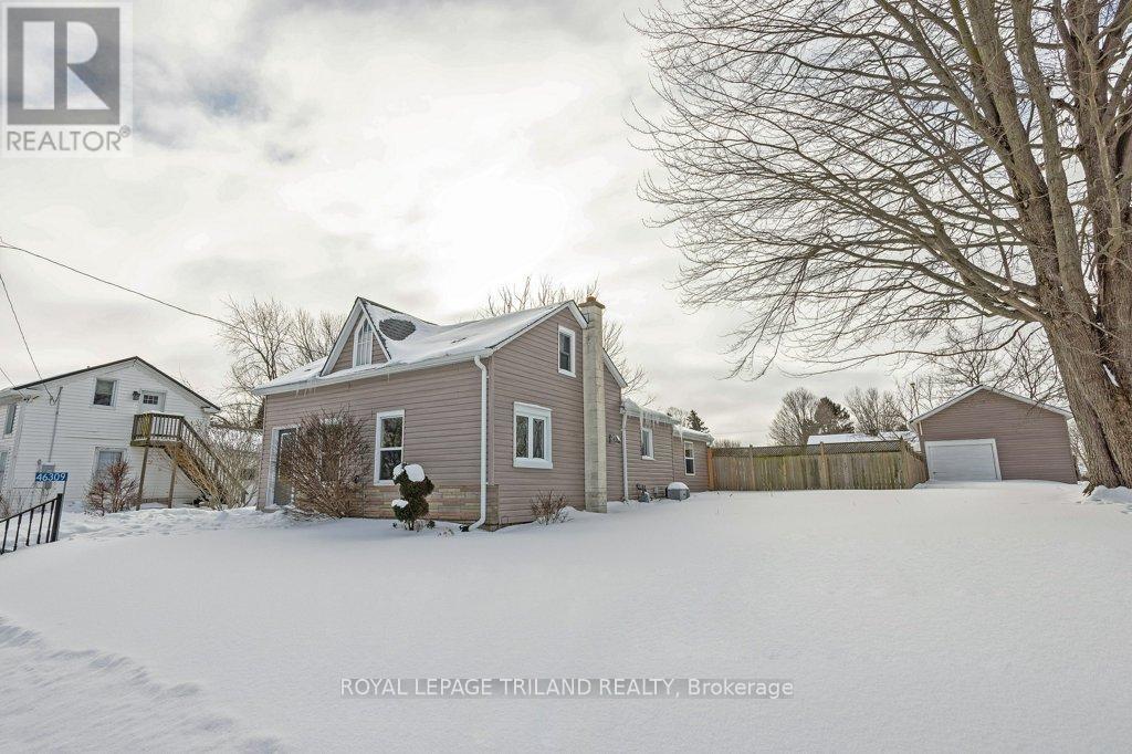 Photo 3 of 32 for 46309 Sparta Line