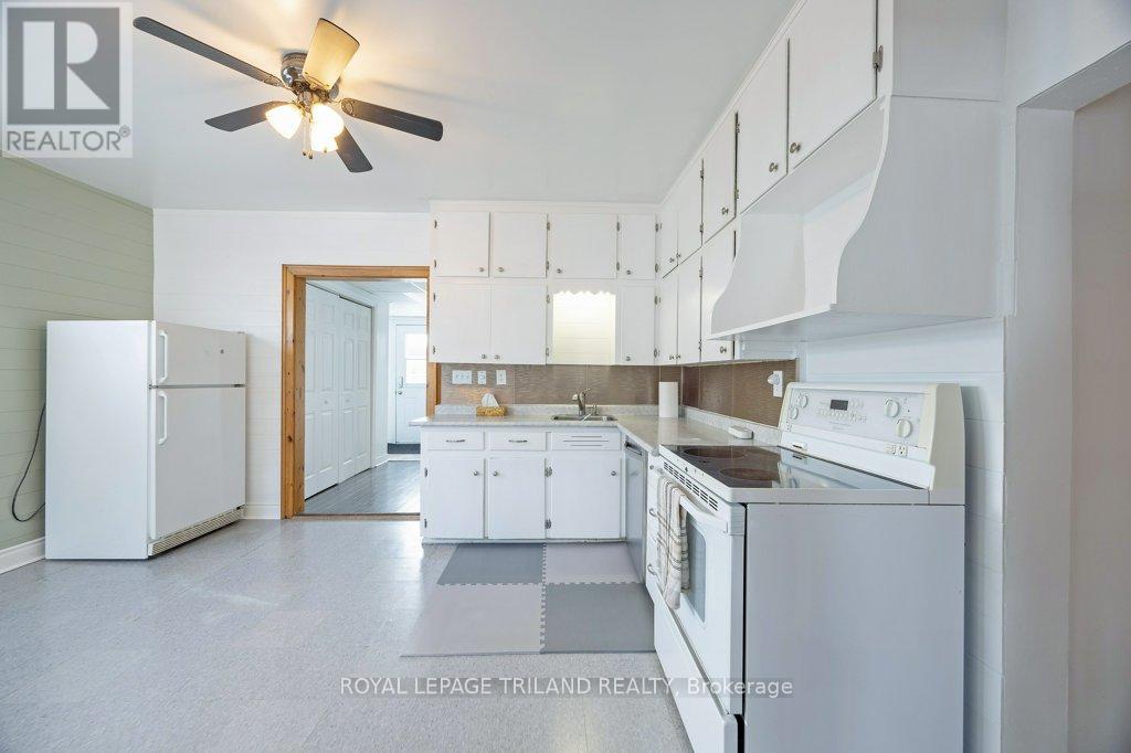 Photo 8 of 32 for 46309 Sparta Line