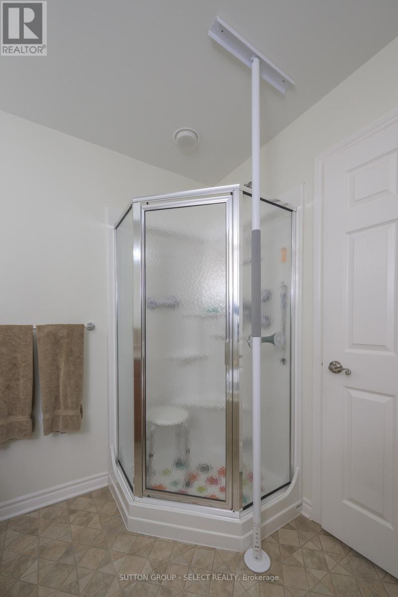 2462 Asima Drive, London South, Ontario  N6M 0B3 - Photo 23 - X12770708