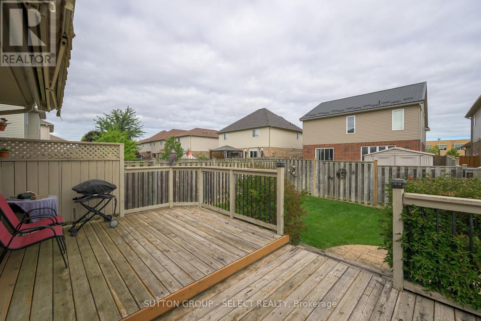 2462 Asima Drive, London South, Ontario  N6M 0B3 - Photo 37 - X12770708
