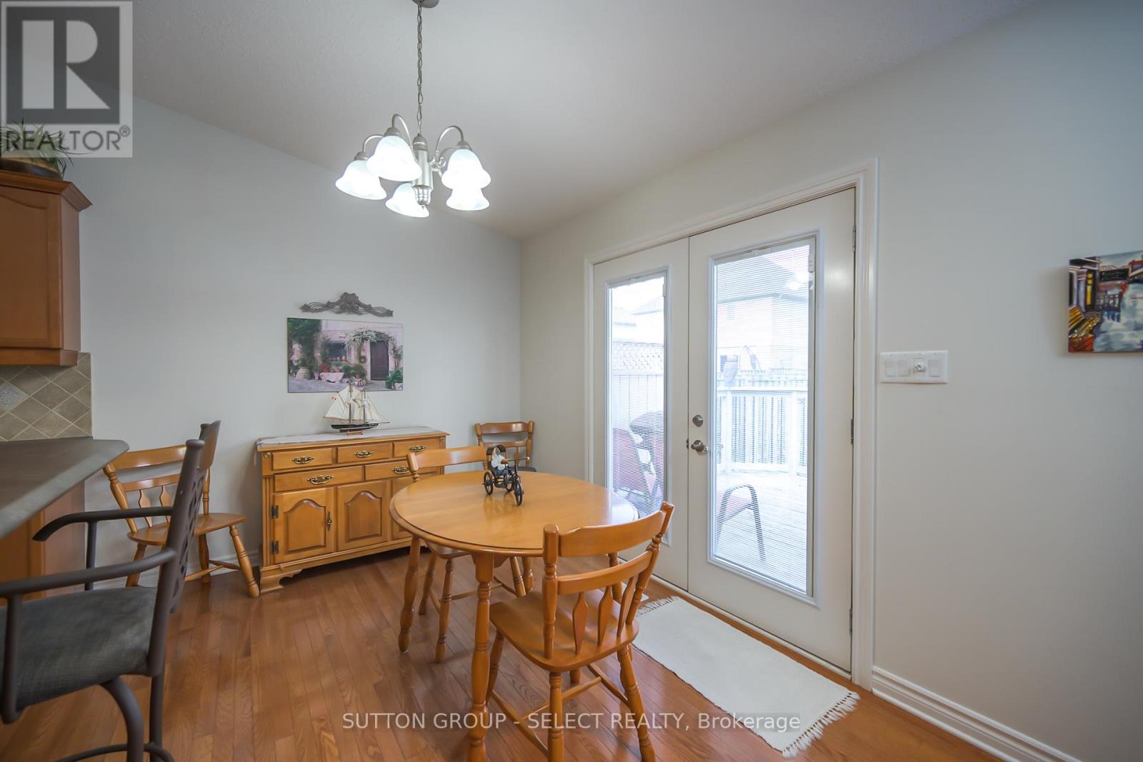 2462 Asima Drive, London South, Ontario  N6M 0B3 - Photo 9 - X12770708