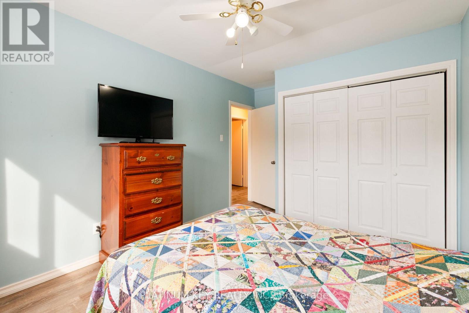 Photo 16 of 35 for 237a Stella Avenue