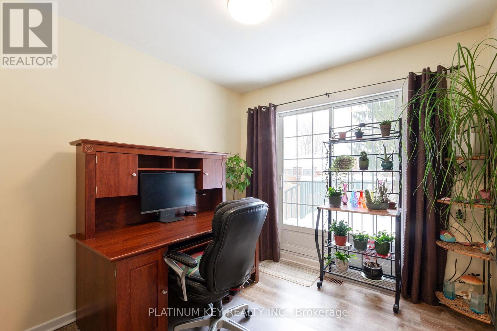 Photo 19 of 35 for 237a Stella Avenue