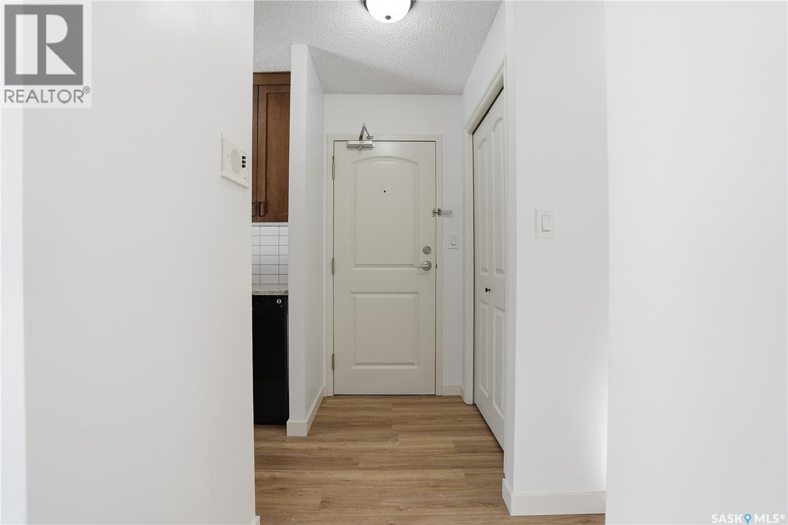 205 258 Pinehouse Place, Saskatoon, Saskatchewan  S7K 4X1 - Photo 2 - SK028176