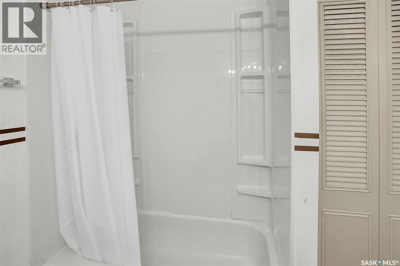 1024 Montgomery Street, Moose Jaw, Saskatchewan  S6H 2X1 - Photo 16 - SK028173