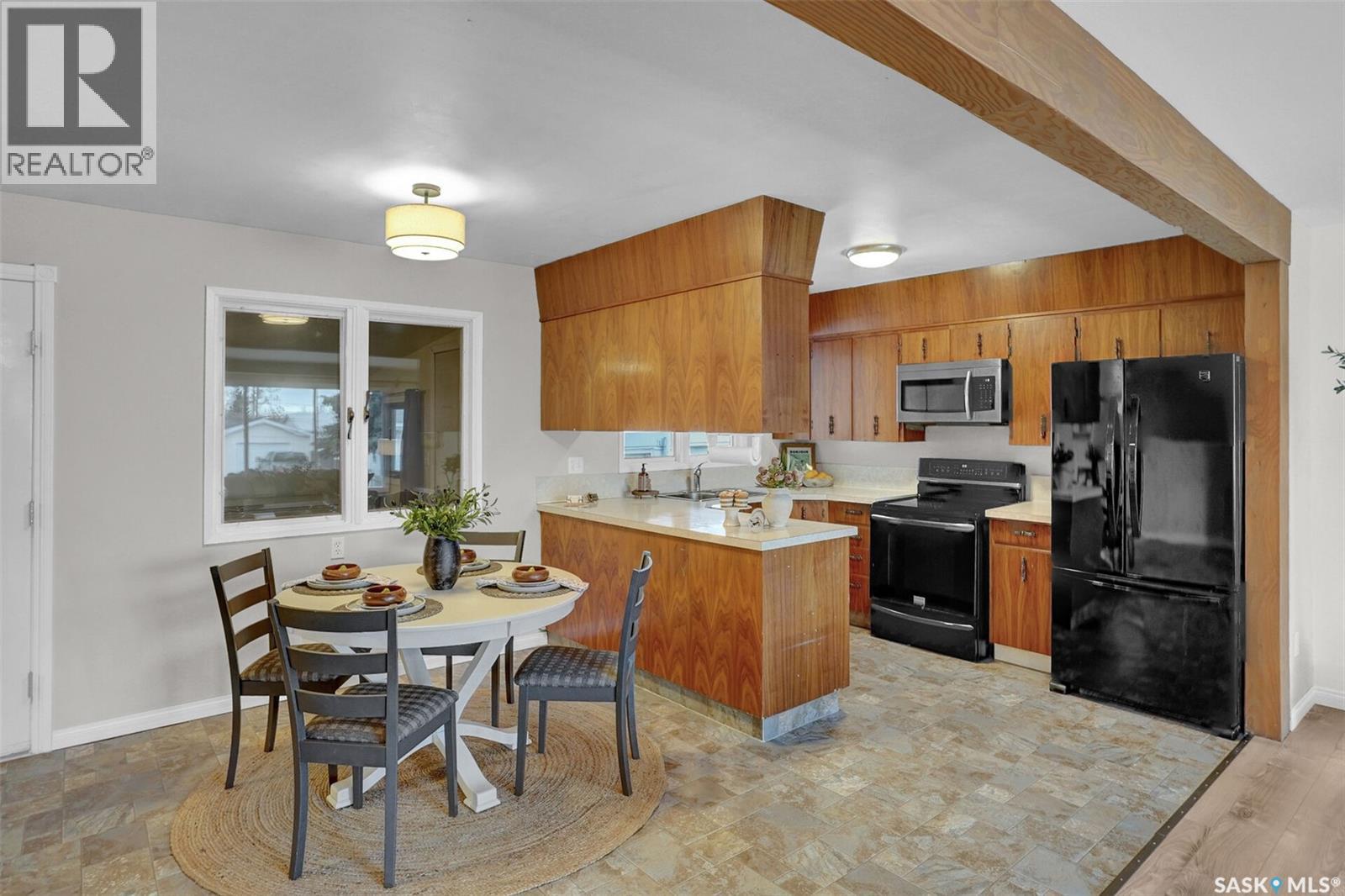 1024 Montgomery Street, Moose Jaw, Saskatchewan  S6H 2X1 - Photo 7 - SK028173