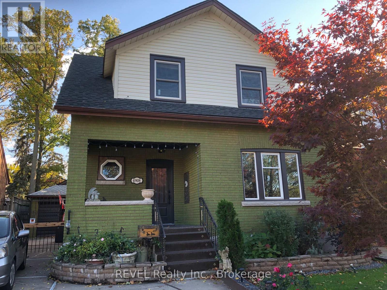 4908 Simcoe Street, Niagara Falls (Cherrywood), Ontario  L2E 1V9 - Photo 2 - X12770696