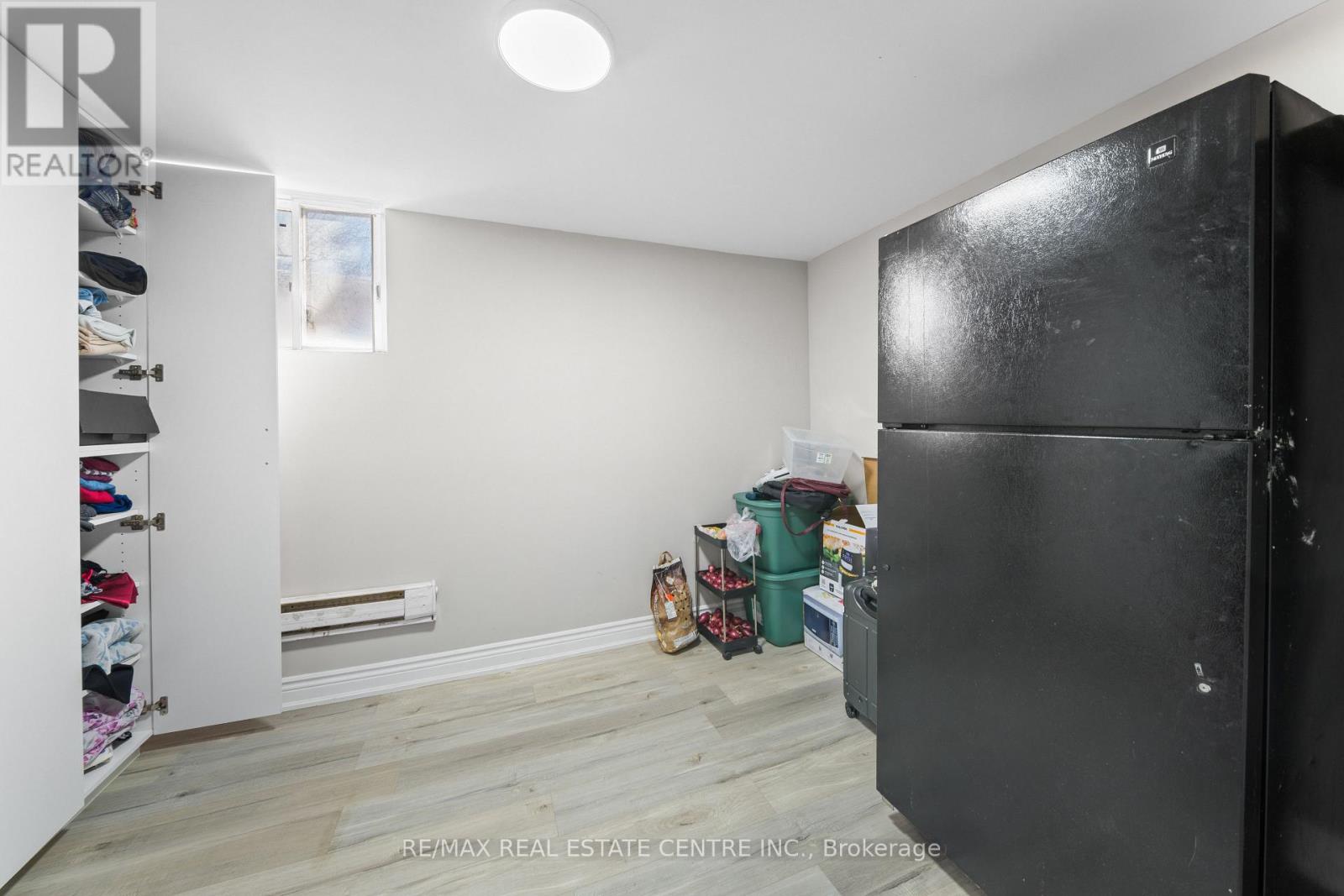 8 Golden Gate Drive, Brampton, Ontario  L6S 2K5 - Photo 28 - W12770220