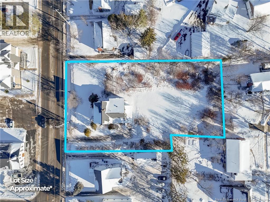 838 Regent Street, Fredericton, New Brunswick  E3B 3Y4 - Photo 3 - NB133274