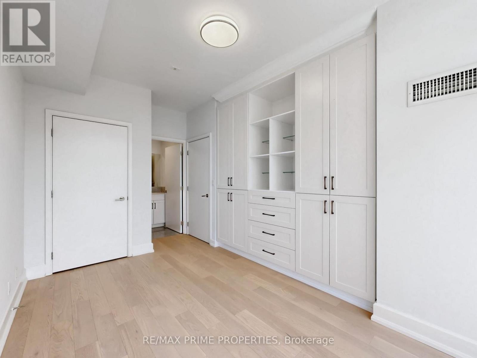 611 - 676 Sheppard Avenue E, Toronto, Ontario  M2K 1B7 - Photo 14 - C12760974