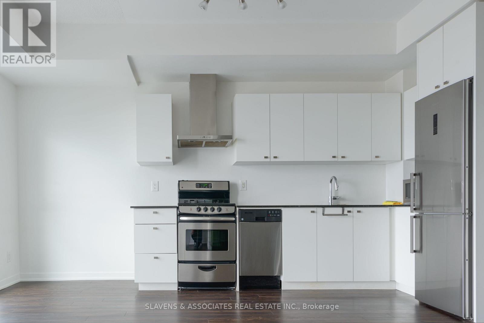 2015 - 51 East Liberty Street, Toronto, Ontario  M6K 3P8 - Photo 5 - C12770634