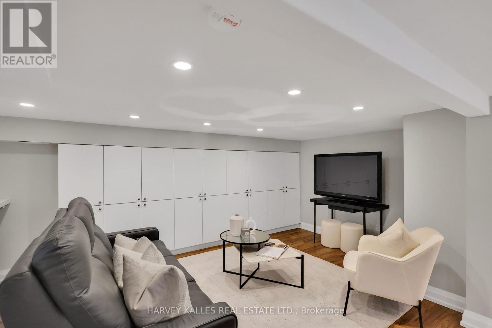 50 Elm Road, Toronto, Ontario  M5M 3T4 - Photo 23 - C12770668