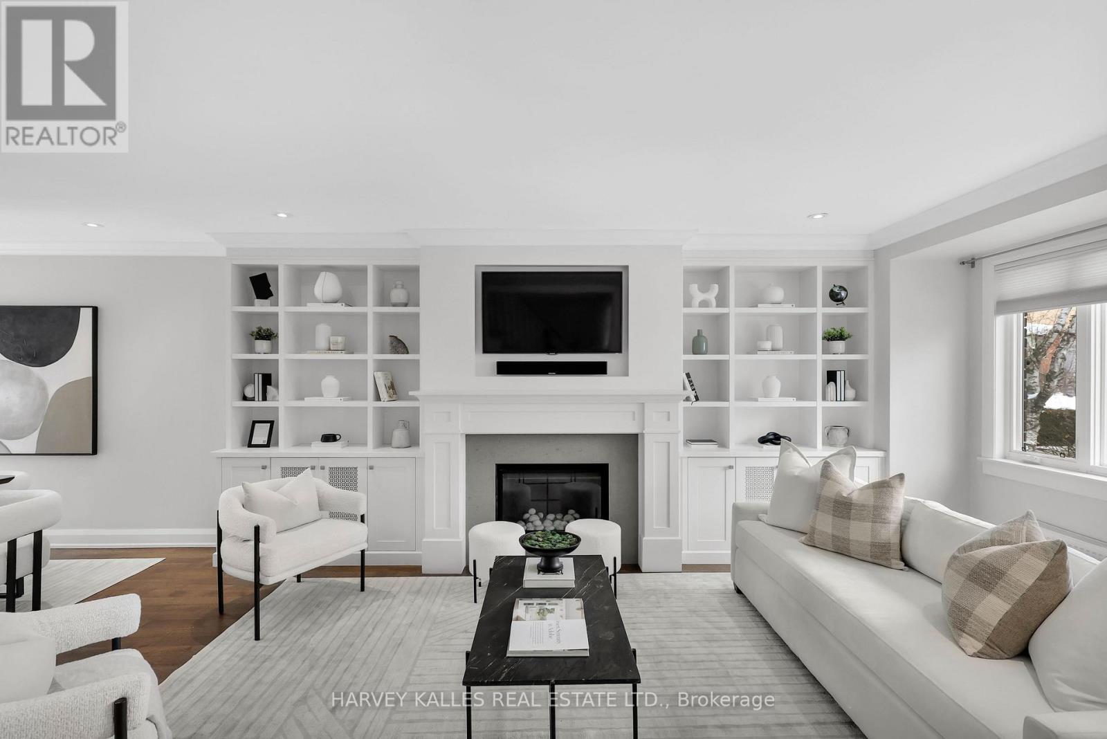 50 Elm Road, Toronto, Ontario  M5M 3T4 - Photo 3 - C12770668