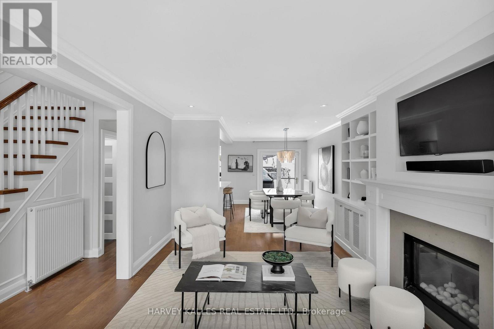 50 Elm Road, Toronto, Ontario  M5M 3T4 - Photo 5 - C12770668