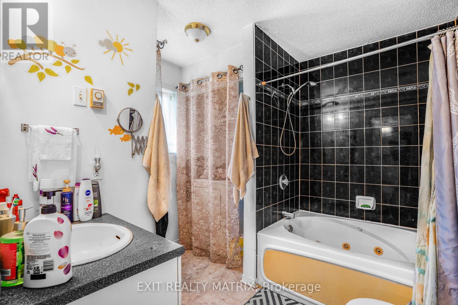 1013 Jacynthe Street, Hawkesbury, Ontario  K6A 3V9 - Photo 22 - X12770644