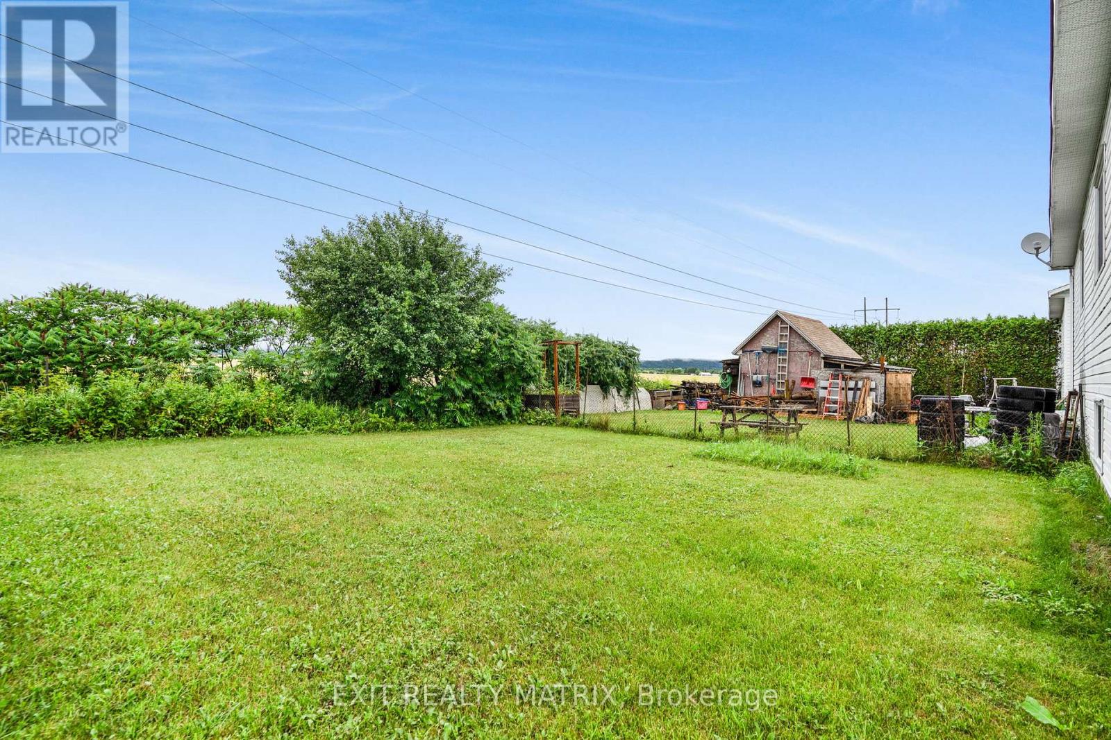 1013 Jacynthe Street, Hawkesbury, Ontario  K6A 3V9 - Photo 4 - X12770644