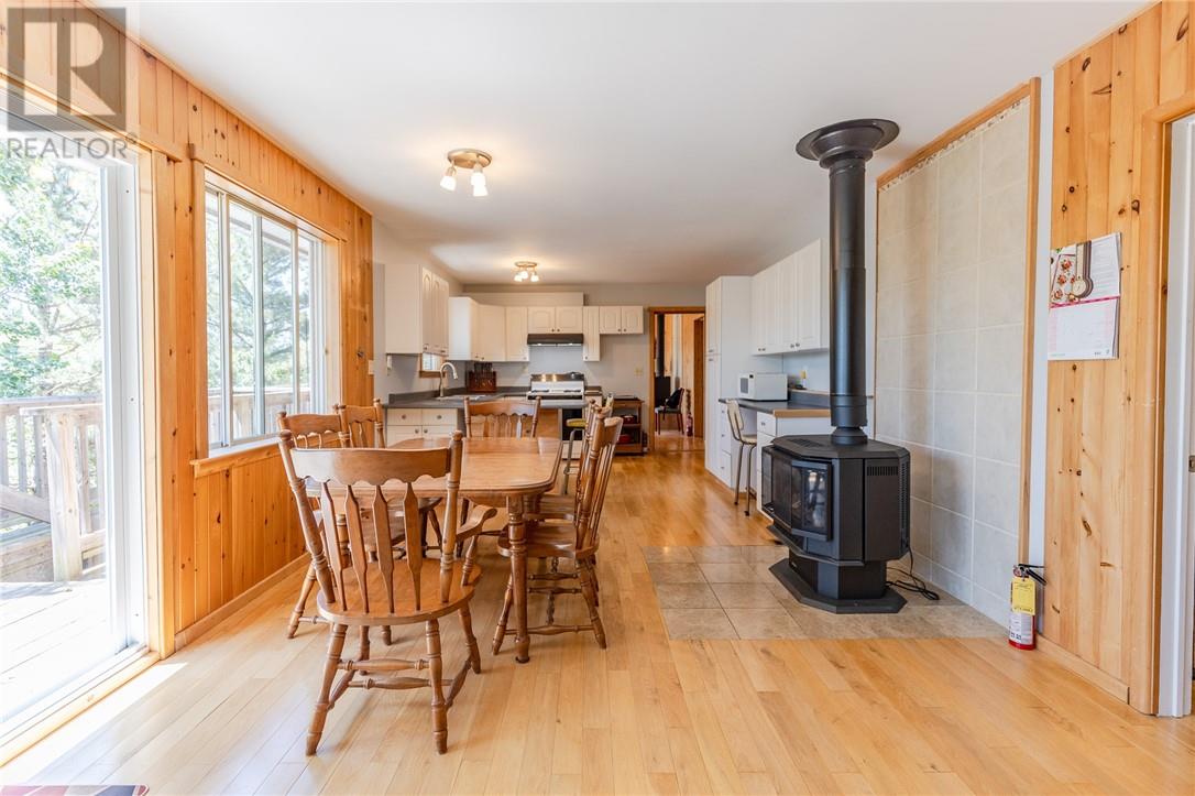 450f Sugar Lake Road, Massey, Ontario  P0P 1P0 - Photo 25 - 2126373