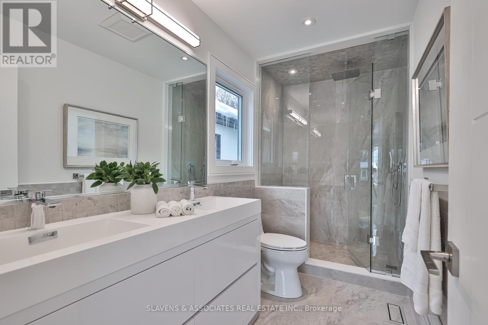 3b Linton Avenue, Toronto, Ontario  M1N 1W5 - Photo 21 - E12770712