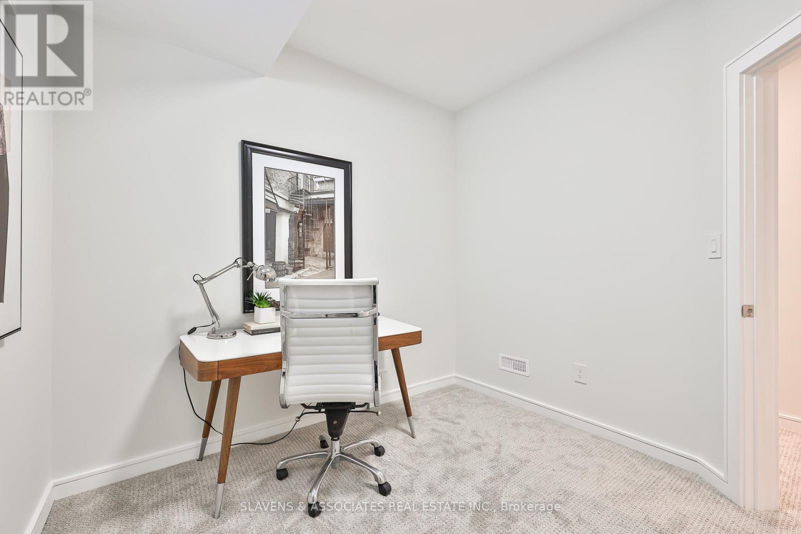 3b Linton Avenue, Toronto, Ontario  M1N 1W5 - Photo 38 - E12770712