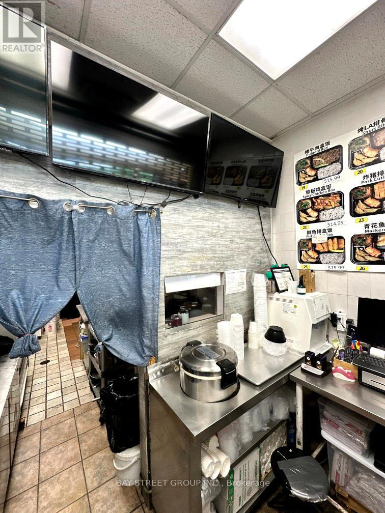 F259 - 3255 Highway 7 E, Markham, Ontario  L3R 3P9 - Photo 5 - N12770690