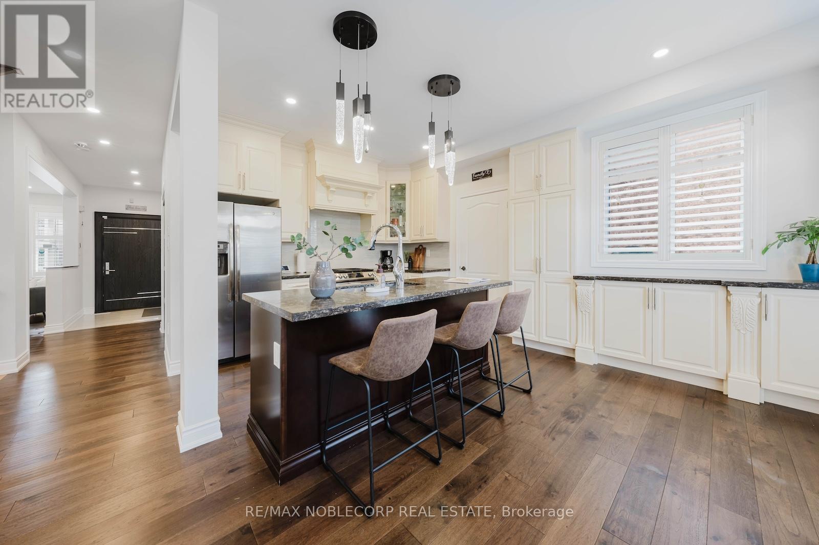 18 Cormorant Crescent, Vaughan, Ontario  L4H 2R1 - Photo 15 - N12770710