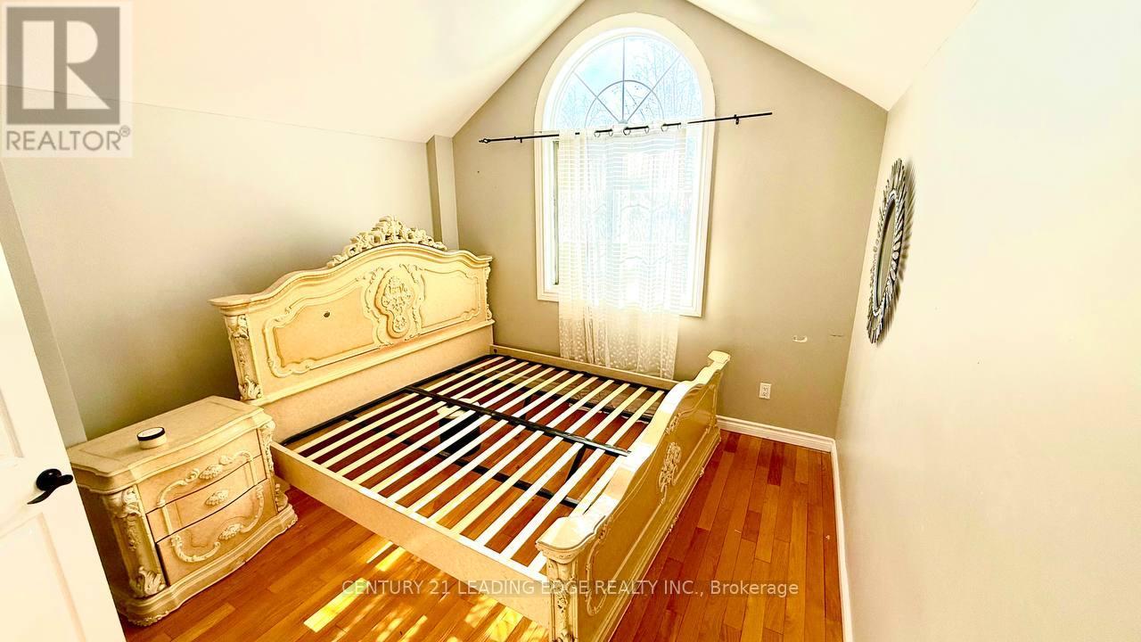 120 Hunter Street, Whitby, Ontario  L1N 2H1 - Photo 14 - E12737430