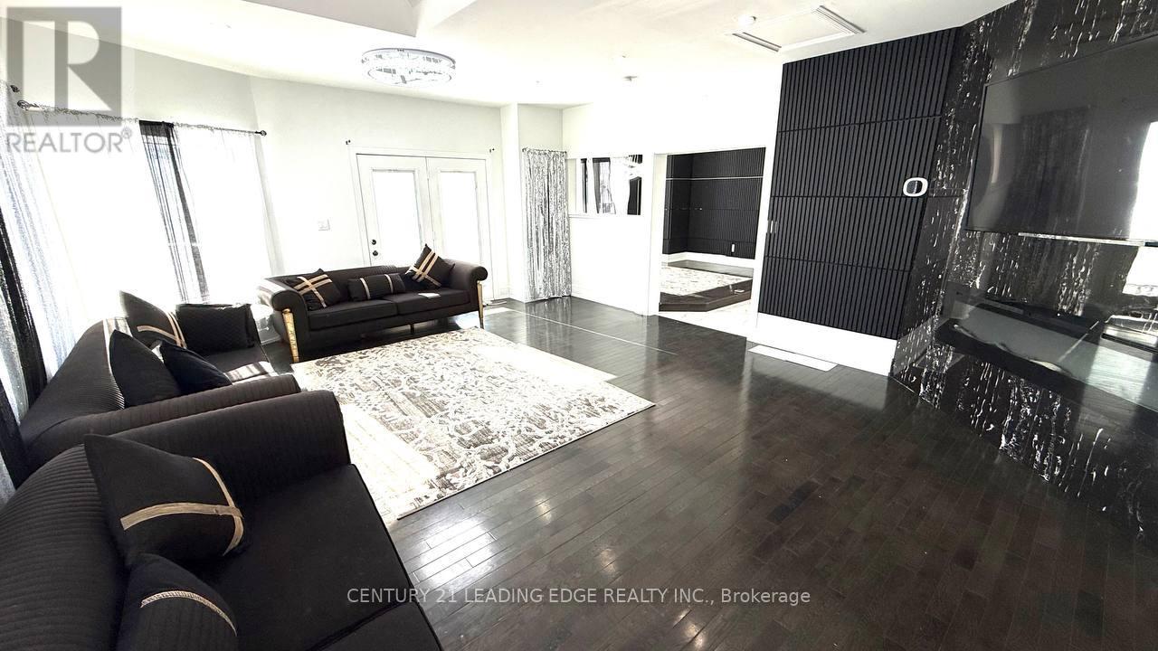 120 Hunter Street, Whitby, Ontario  L1N 2H1 - Photo 21 - E12737430