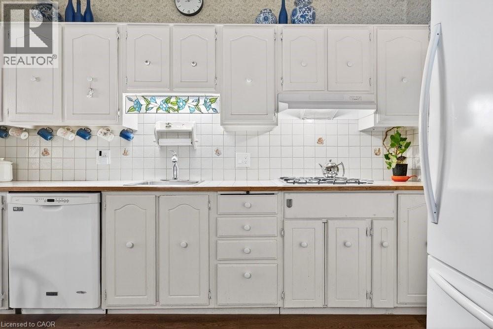 139 Queen Street S, Hamilton, Ontario  L8P 3S3 - Photo 17 - 40802683