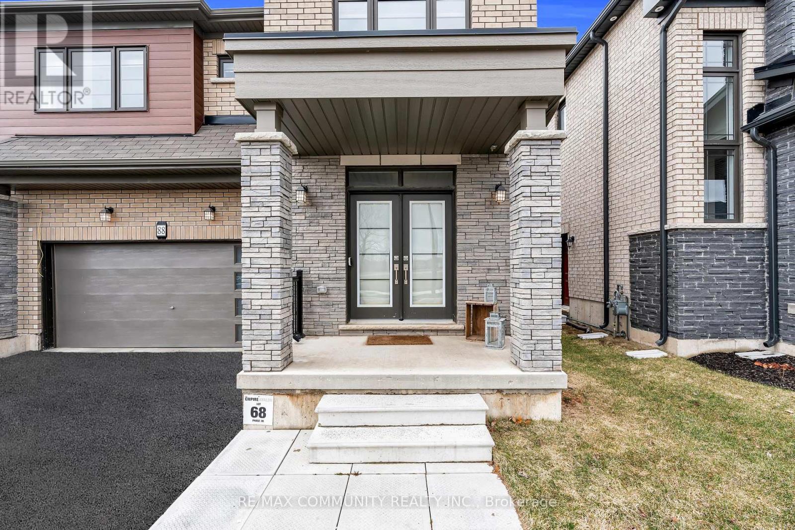 88 Sundin Drive, Haldimand, Ontario  N3W 0H1 - Photo 4 - X12770626