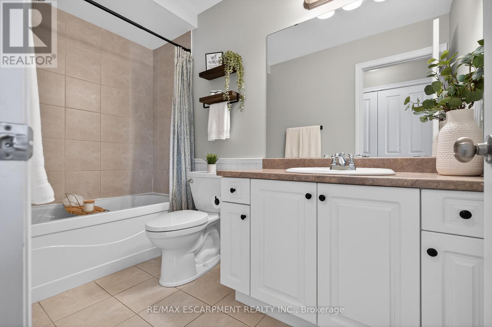 64 - 222 Fall Fair Way, Hamilton, Ontario  L0R 1C0 - Photo 28 - X12770638