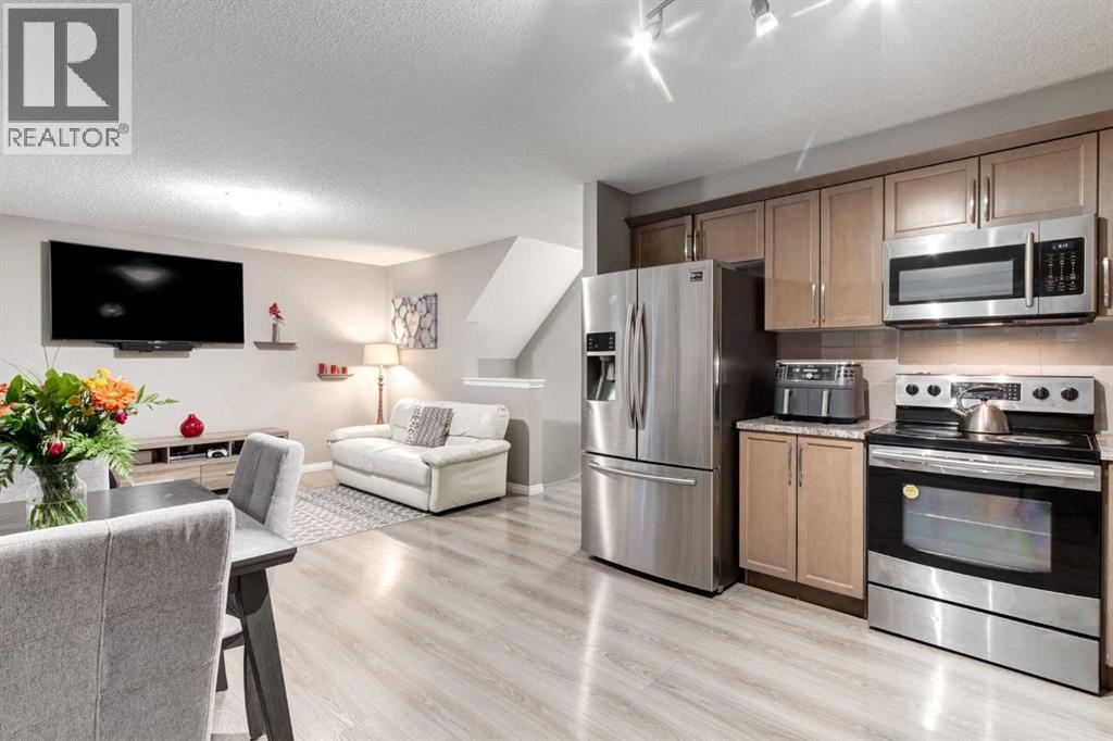 143 Windford Rise Sw, Airdrie, Alberta  T4B 3Z6 - Photo 7 - A2282217