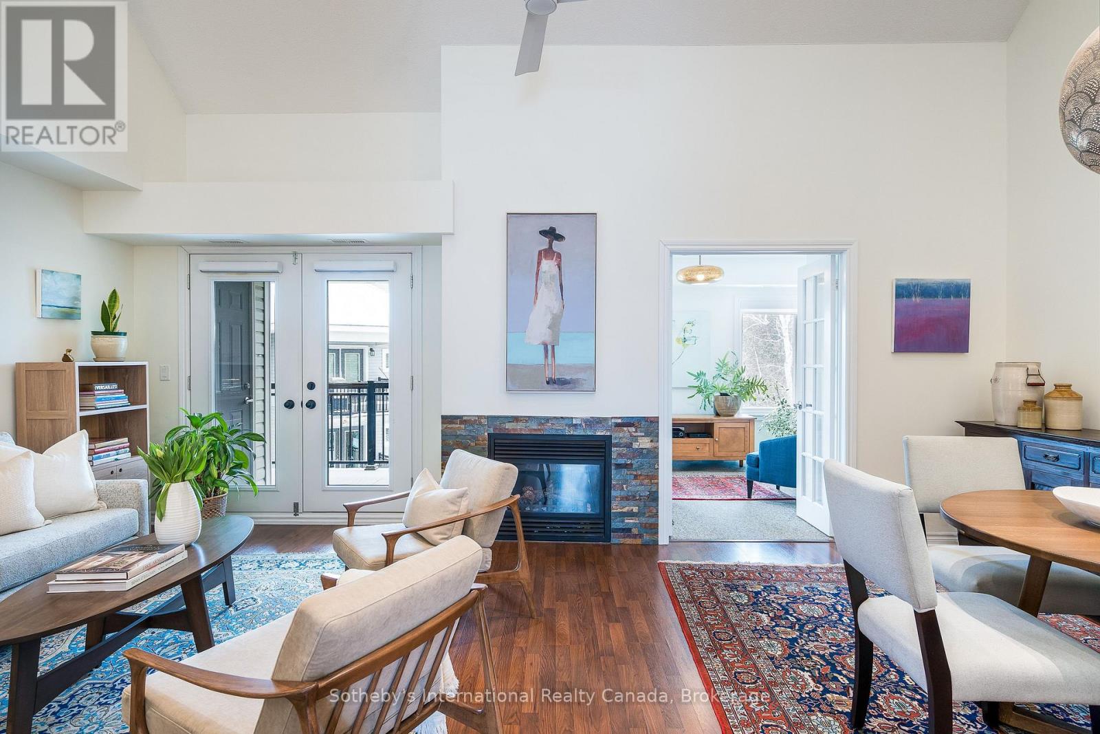 302 - 6 Brandy Lane, Collingwood, Ontario  L9Y 0X4 - Photo 3 - S12770740