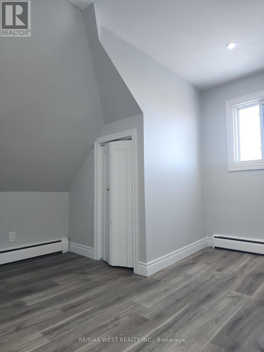 Unit 5 - 822 Ward Street, Selwyn, Ontario  K0L 1H0 - Photo 16 - X12682682