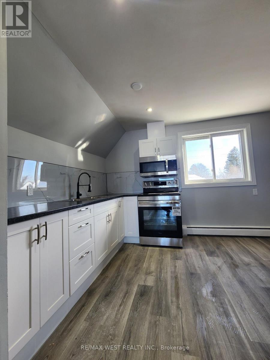 Unit 5 - 822 Ward Street, Selwyn, Ontario  K0L 1H0 - Photo 6 - X12682682