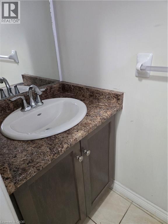 7 Lakelawn Road Unit# 19, Grimsby, Ontario  L3M 0E9 - Photo 6 - 40791165