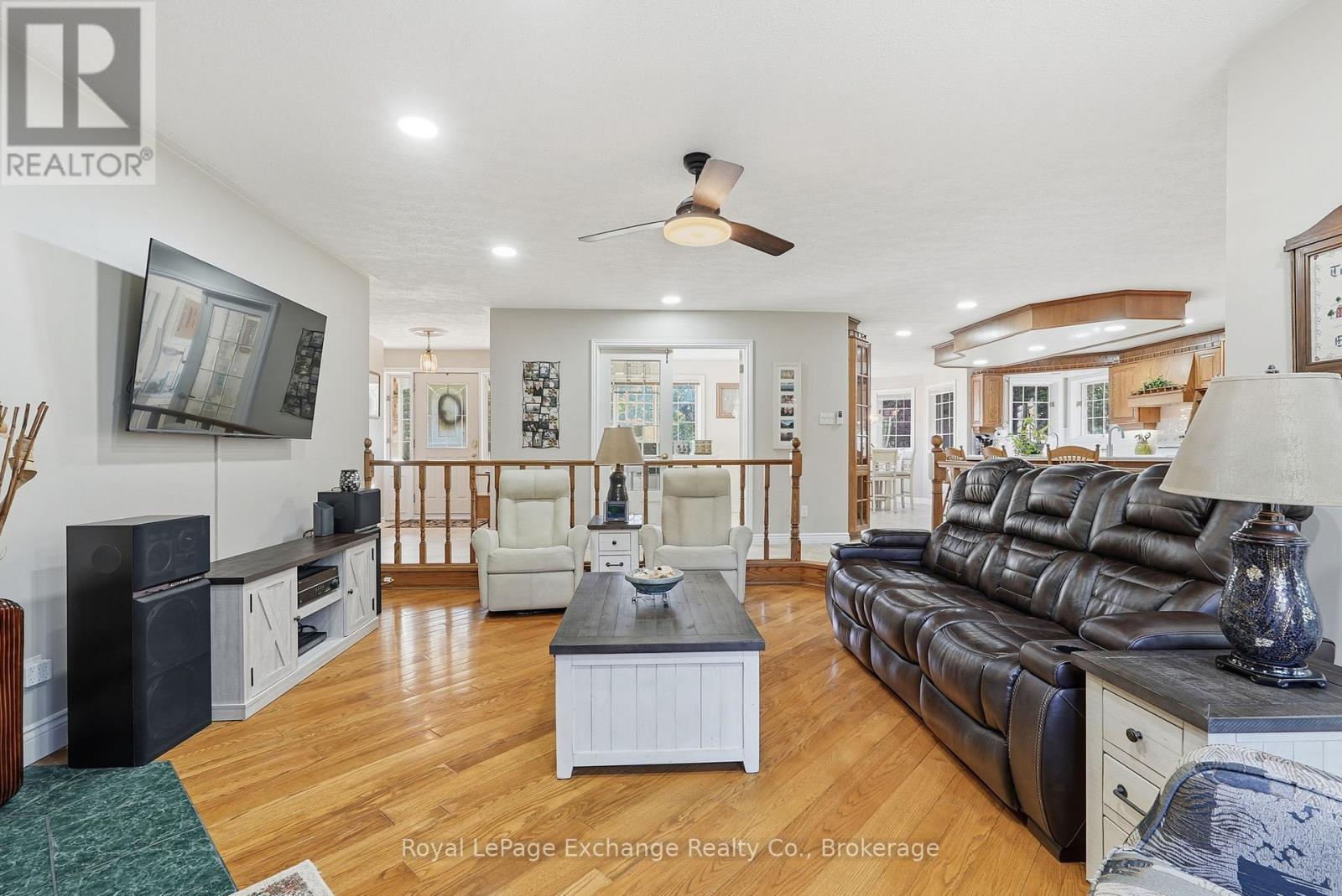 115 Deerhurst Drive, Huron-Kinloss, Ontario  N2Z 2X3 - Photo 9 - X12770834