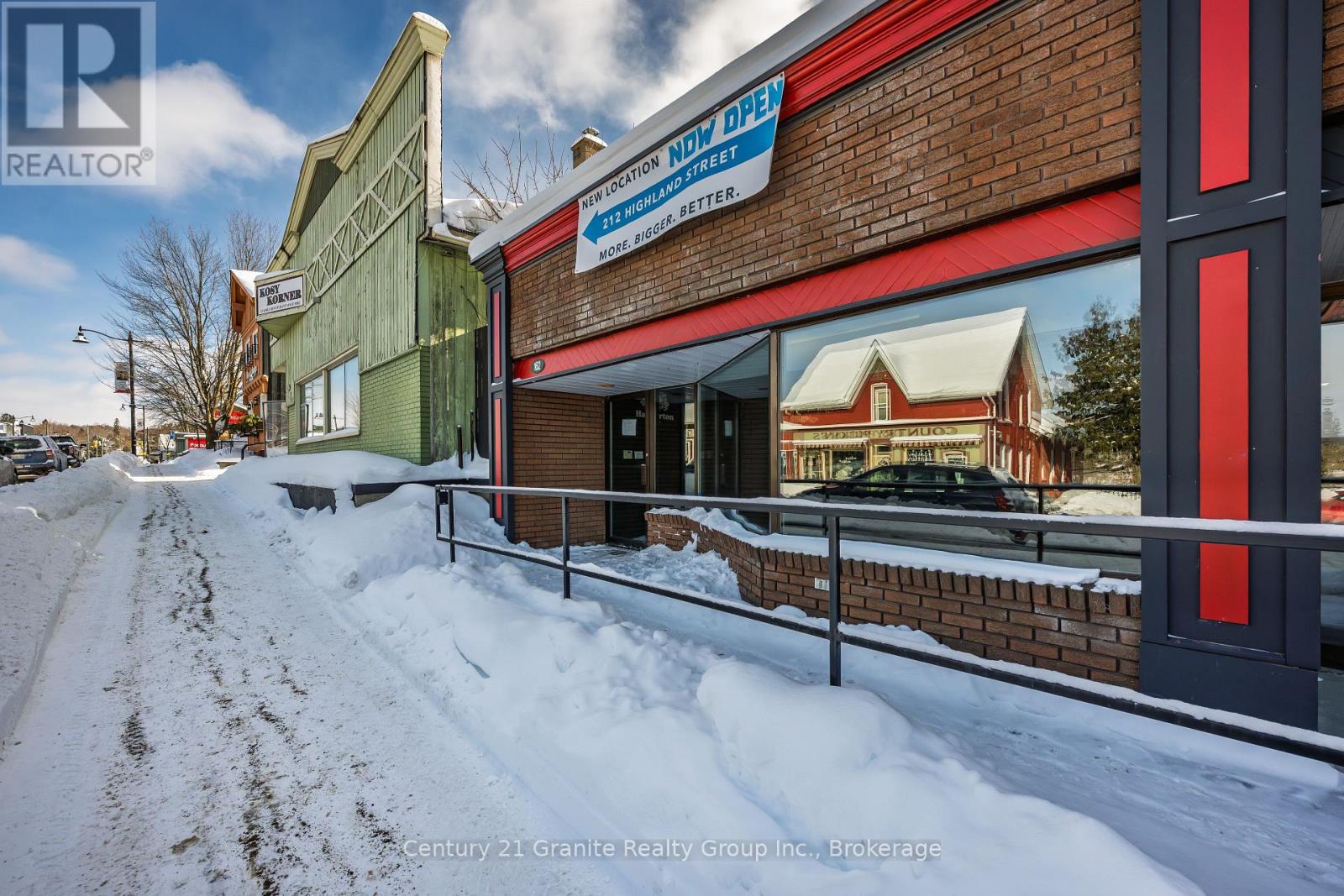 162 Highland Street, Dysart Et Al (Dysart), Ontario  K0M 1S0 - Photo 2 - X12770838