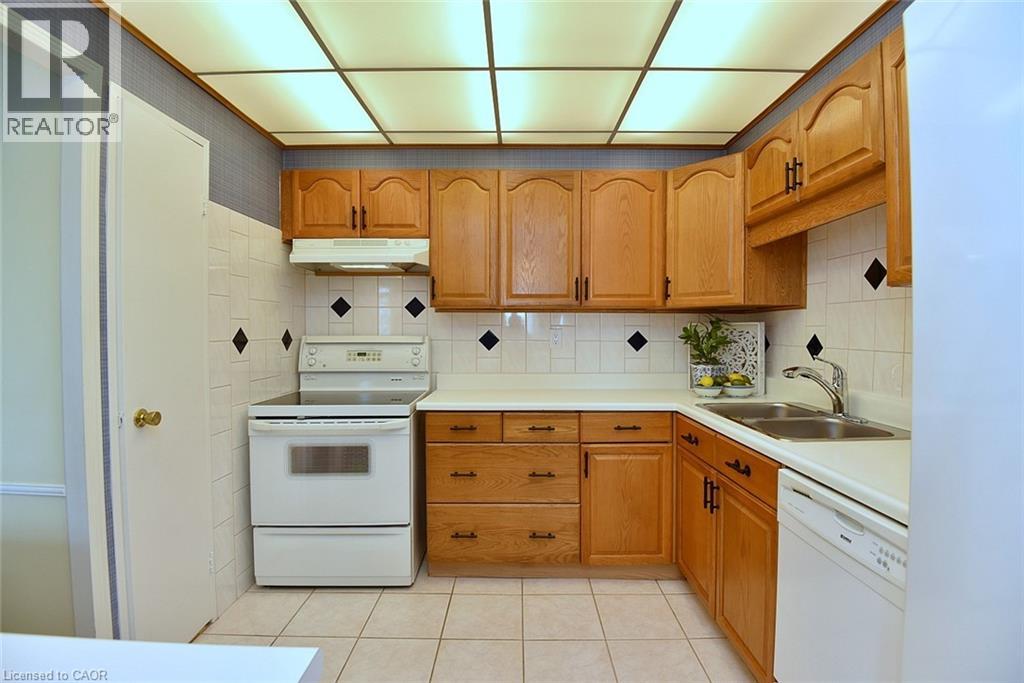 301 Frances Avenue Unit# 405, Stoney Creek, Ontario  L8E 3W6 - Photo 20 - 40801921