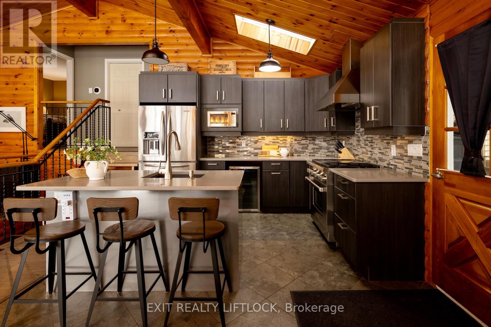 231 Front Street W, Kawartha Lakes (Bobcaygeon), Ontario  K0M 1A0 - Photo 5 - X12770760