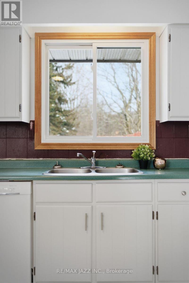 1226 Fish & Game Club Road, Quinte West (Sidney Ward), Ontario  K0K 2C0 - Photo 20 - X12770764