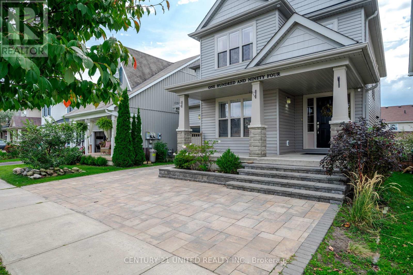 194 Bowen Drive, Peterborough (Northcrest Ward 5), Ontario  K9H 0B9 - Photo 3 - X12770918