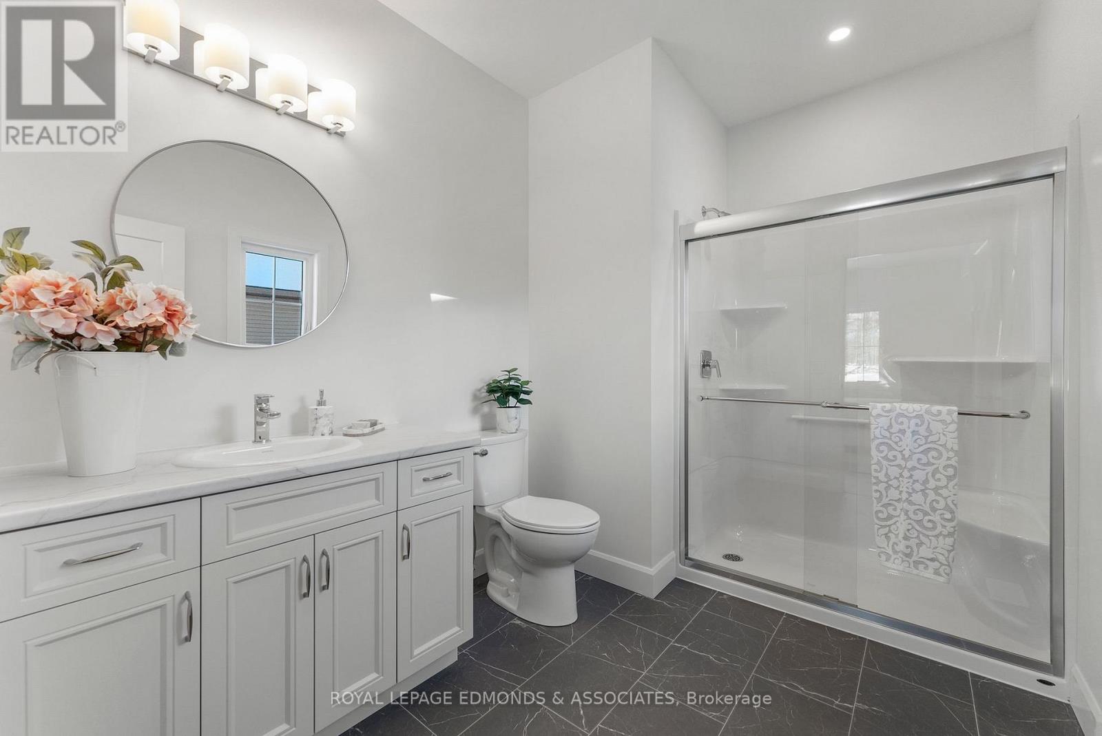 30 Bamagillia Street, Whitewater Region, Ontario  K0J 1K0 - Photo 28 - X12697116