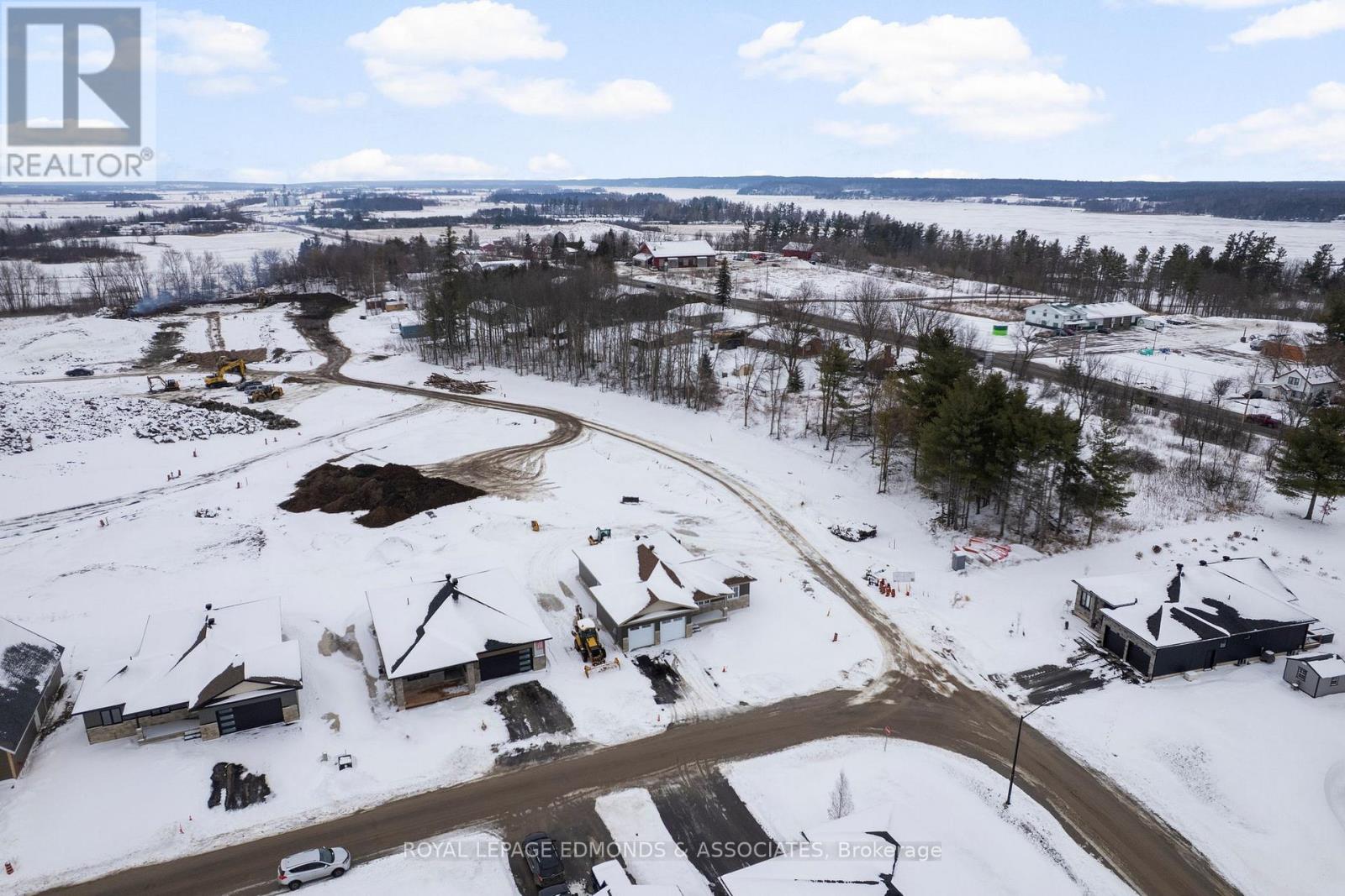 30 Bamagillia Street, Whitewater Region, Ontario  K0J 1K0 - Photo 44 - X12697116