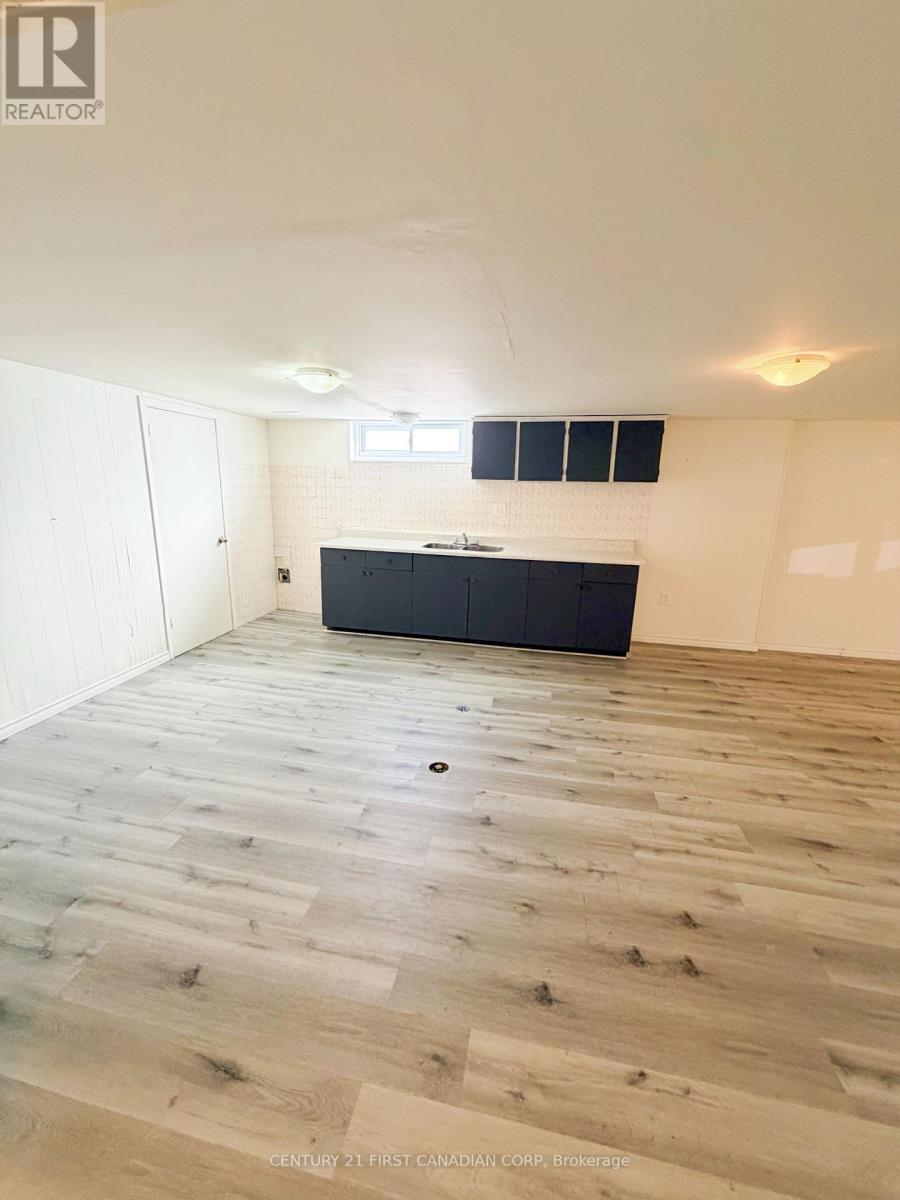 37 Stormont Drive, London South, Ontario  N5Z 3Z4 - Photo 18 - X12770744