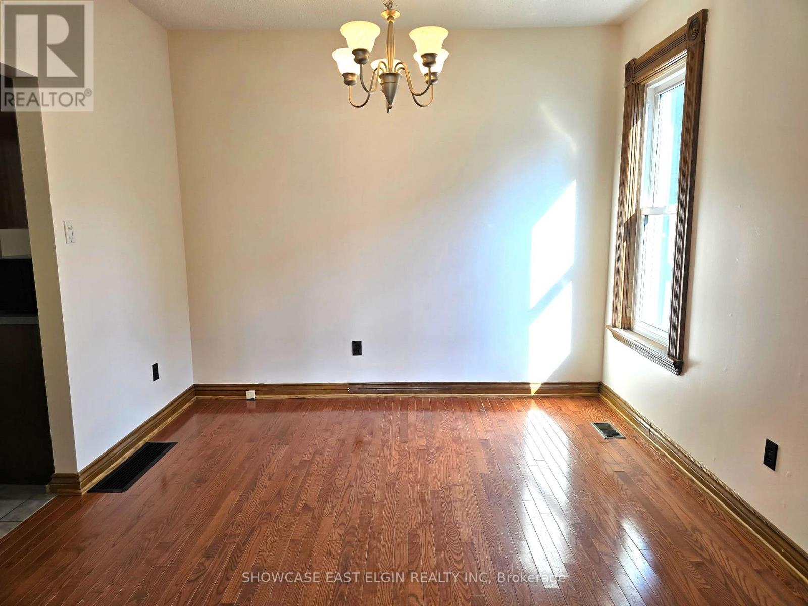 45 Pine Street E, Aylmer, Ontario  N5H 1N3 - Photo 7 - X12770860