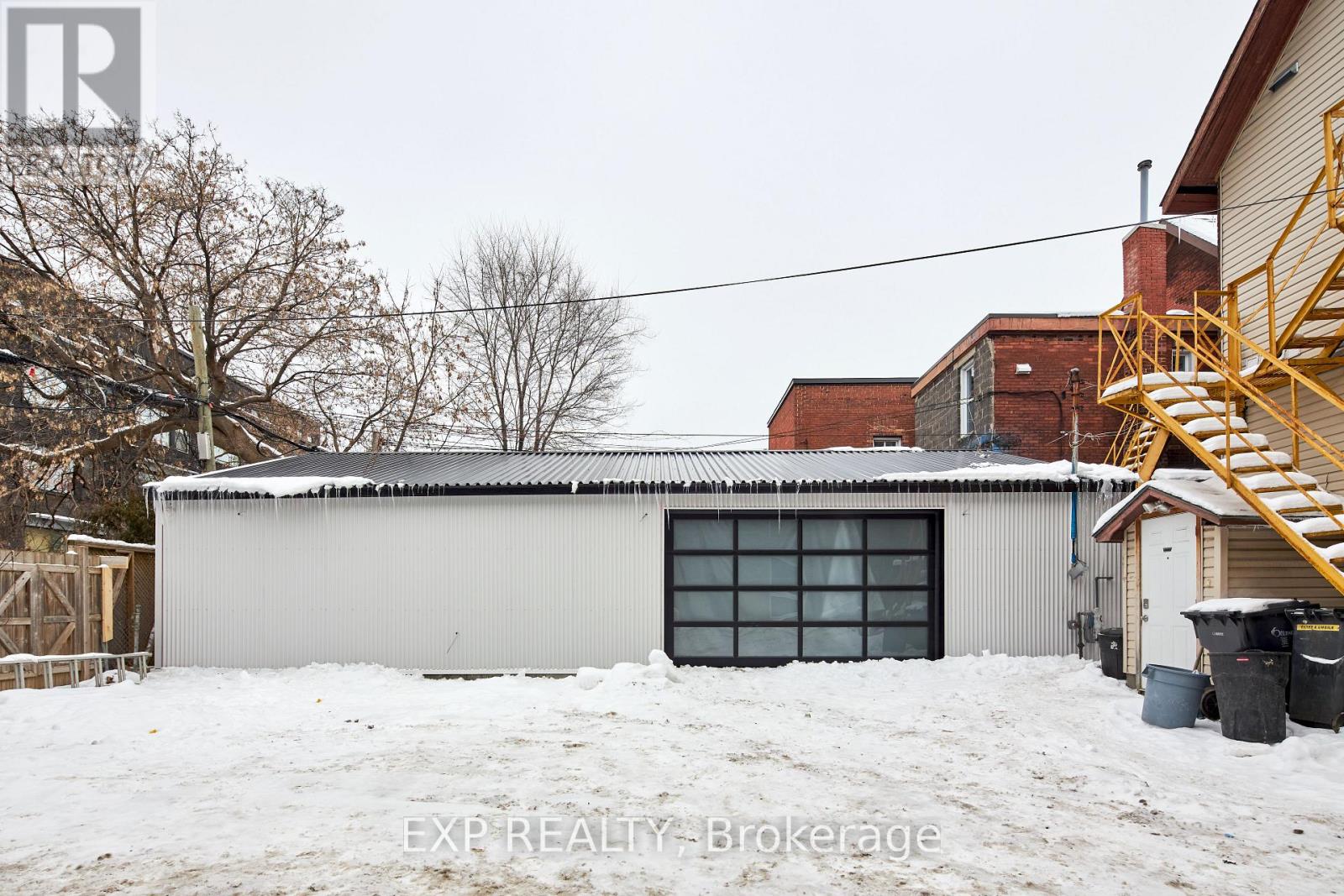 329 Catherine Street, Ottawa, Ontario  K1R 5T4 - Photo 11 - X12770750