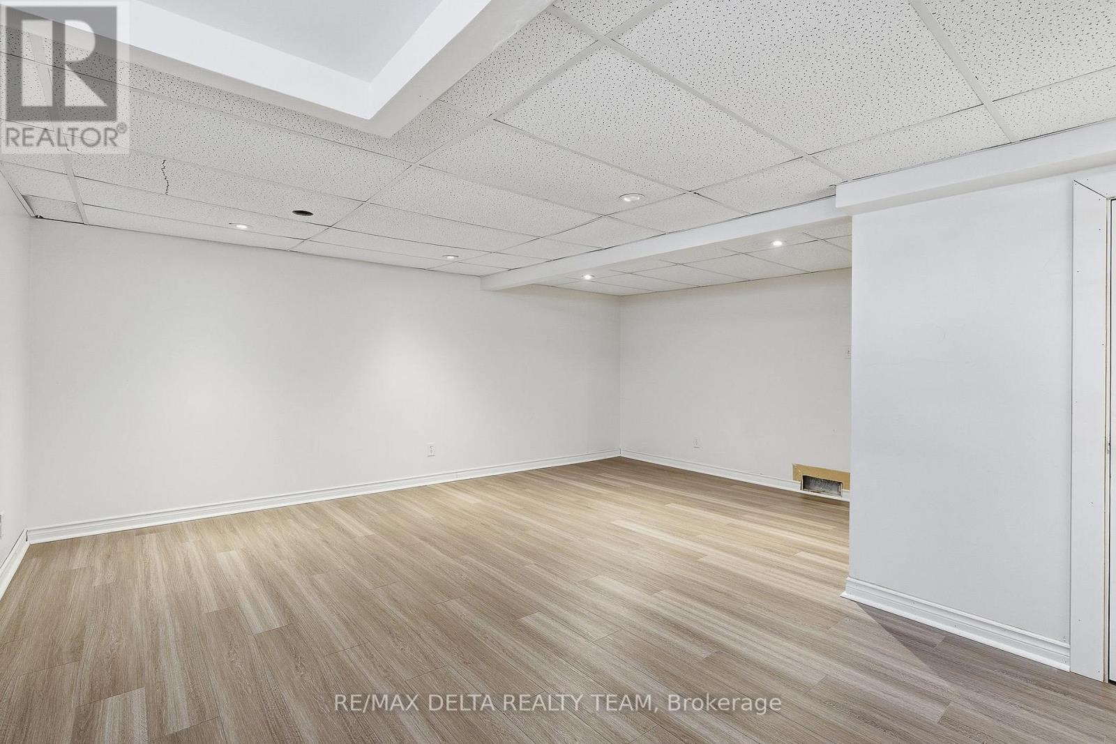 7877 Jeanne D'arc Boulevard N, Ottawa, Ontario  K1C 2J1 - Photo 29 - X12770802