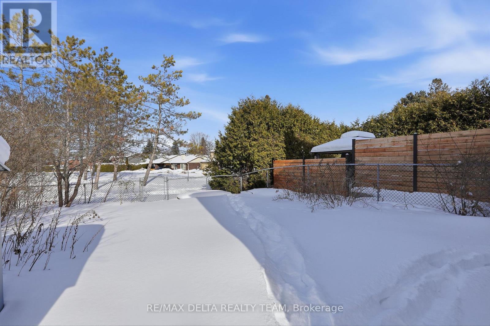 7877 Jeanne D'arc Boulevard N, Ottawa, Ontario  K1C 2J1 - Photo 33 - X12770802